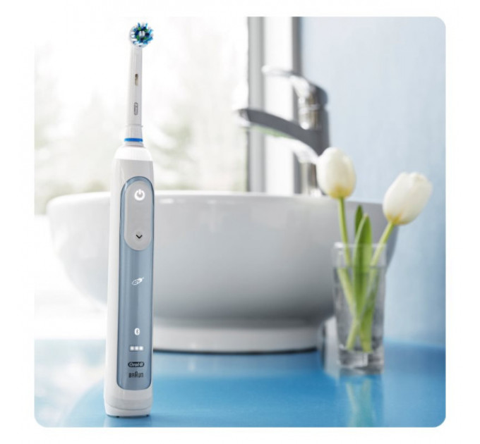 Электрическая зубная щетка Oral B Smart 6 6100S